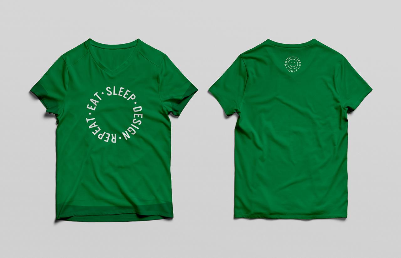 Mockup T Shirt Front And Back Free