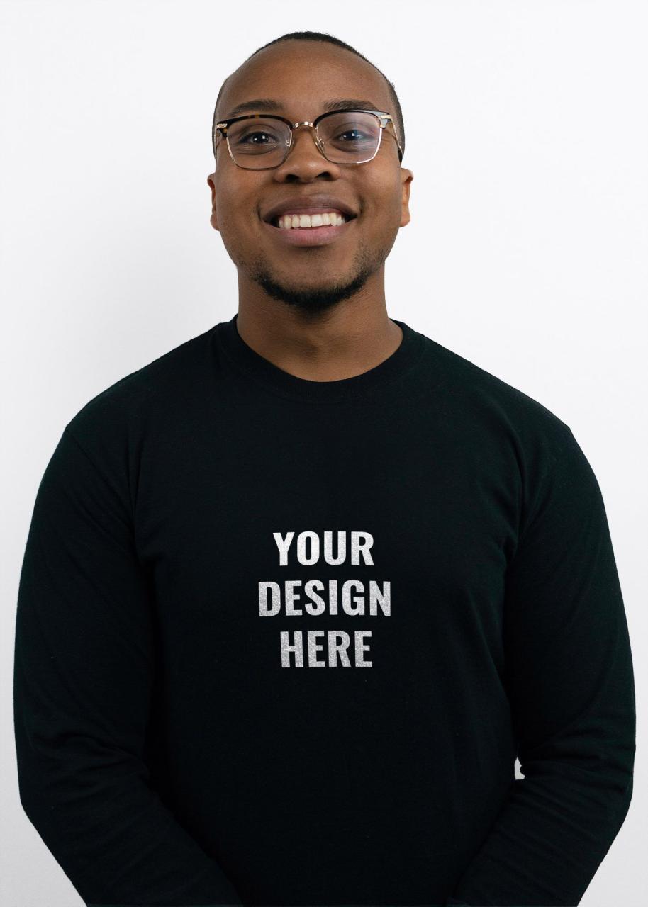 Shirt Model Mockup